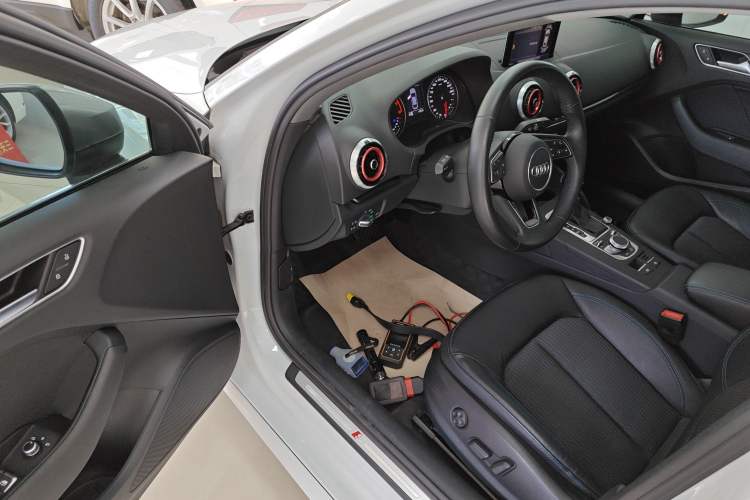 Used Audi A3 2019 Limousine 35 TFSI Fashion Edition China V standard
