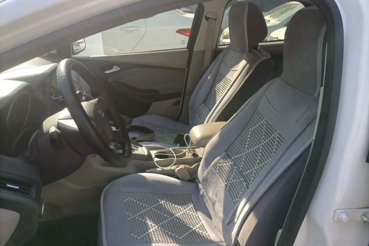 Used Ford Focus 2012 Sedan 1.6L Automatic Comfort Model