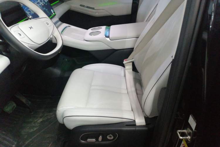 Used XPeng X9 2024 702 Ultra-Long Range Pro