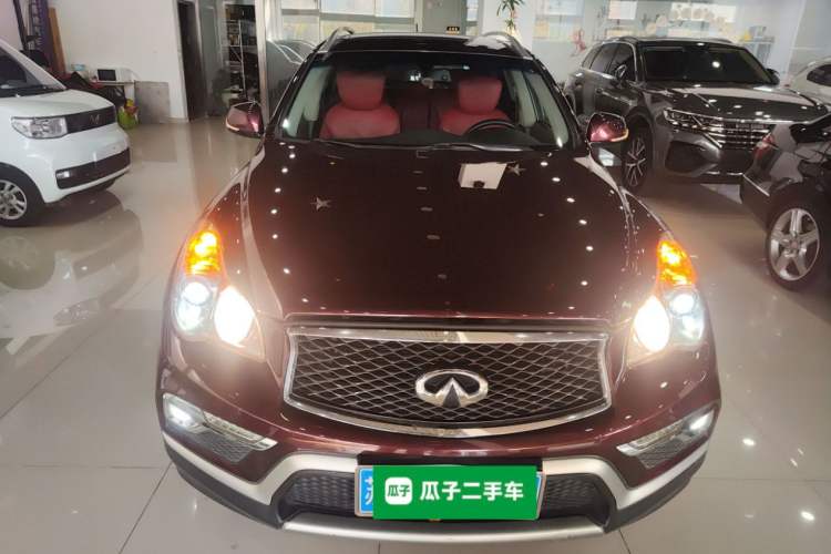 Used Infiniti QX50 2015 2.5L Comfort Edition
