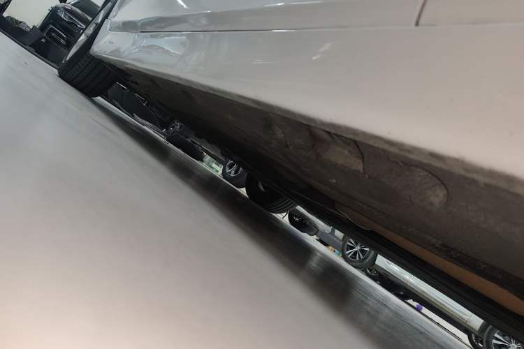 Used BMW 5 Series 2014 520i Elegant Edition
