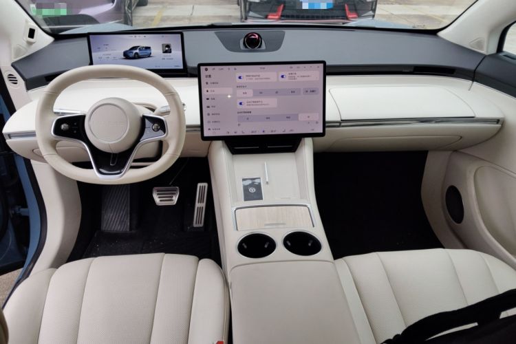 Used Hima Luxeed R7 2024 All-Electric 736 km Ultra