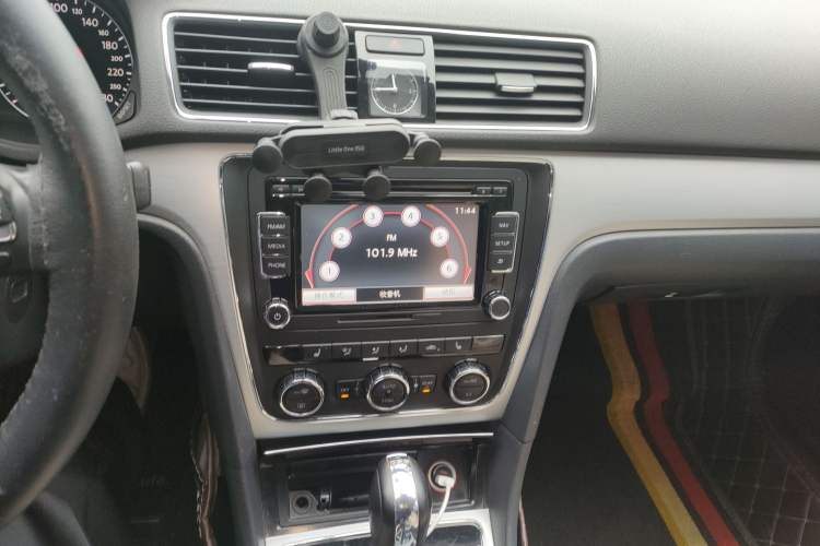 Used Volkswagen Passat 2015 1.8TSI DSG Prestige Edition