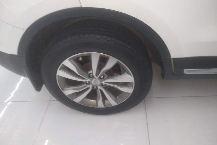 Used Geely Auto Emgrand X7 Sport 2016 1.8TD Automatic ZhiZun Version
