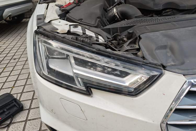 Used Audi A4L 2018 30th Anniversary Edition 40 TFSI Fashion Model