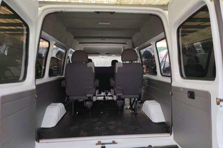 Used JMC Transit 2017 2.8T Commercial Version Long Wheelbase Mid-Roof 6/7/8-Seater JX493
