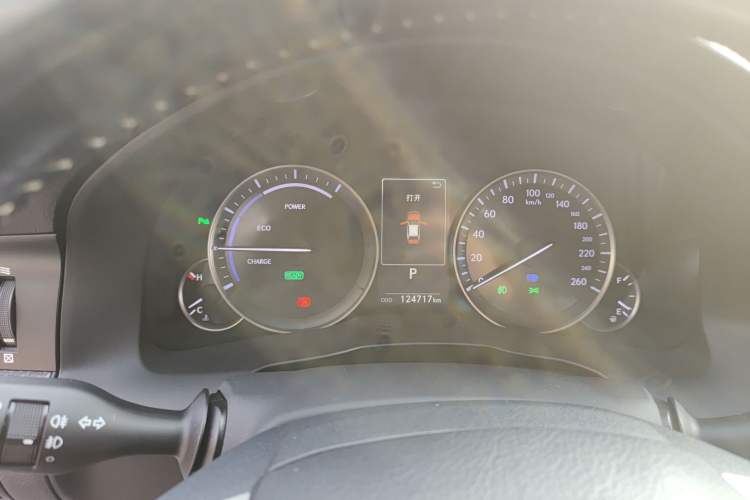 Used Lexus ES 2015 300h Comfort Edition
