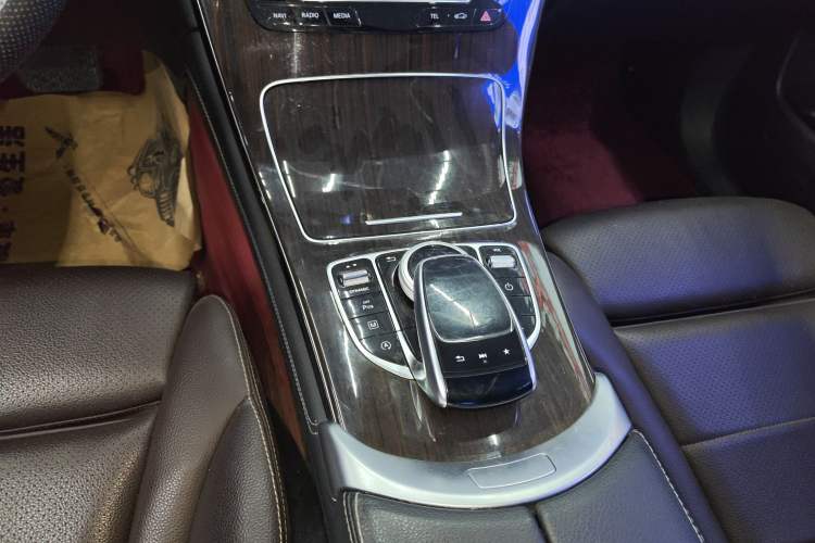 Used Mercedes-Benz GLC 2017 GLC 260 4MATIC Dynamic Edition
