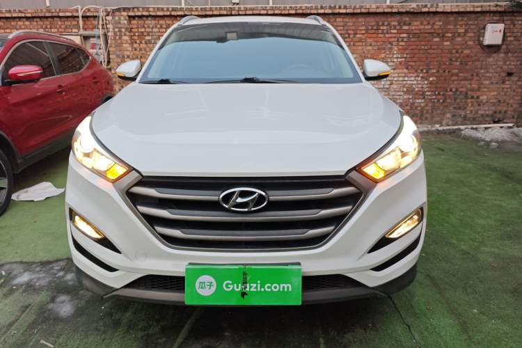 Used Hyundai Tucson 2015 1.6T Dual-Clutch Two-Wheel-Drive Smart Model
