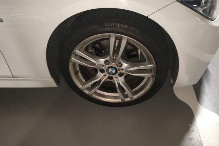 TDK.VehicleDetails.img