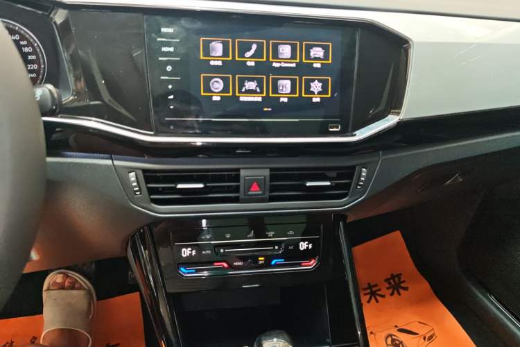 Used Volkswagen Tayron 2020 330TSI Two-Wheel Drive Luxury Smart Connectivity Version
