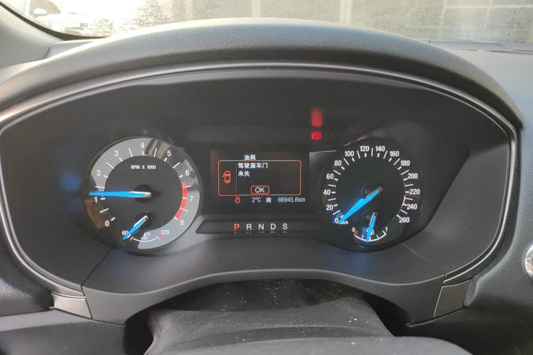 Used Ford Mondeo 2018 EcoBoost 180 Smart Control Fashion Model China VI Standard
