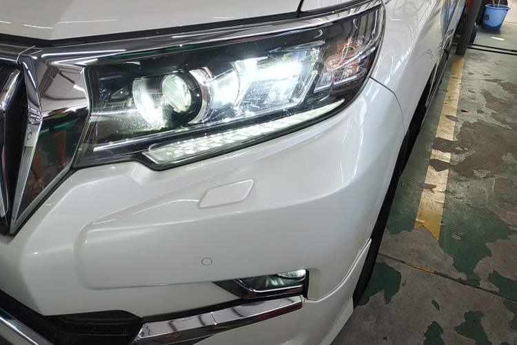 Used Toyota Prado 2019 3.5L Automatic TX-L Deluxe Edition with Rear-Mounted Spare Tire
