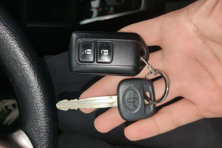 Used Toyota YARiS L 2020 X-Trail X 1.5L CVT Luxury Edition