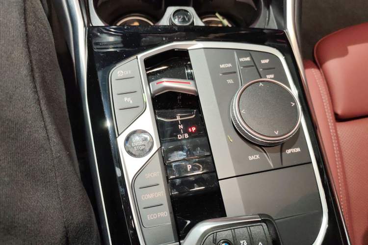 Used BMW i3 2024 eDrive 35 L
