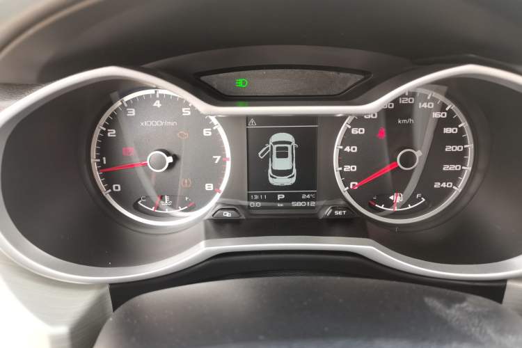 Used Geely Auto Emgrand X7 Sport 2020 1.8TD DCT Two-Wheel Drive Zhiya Model