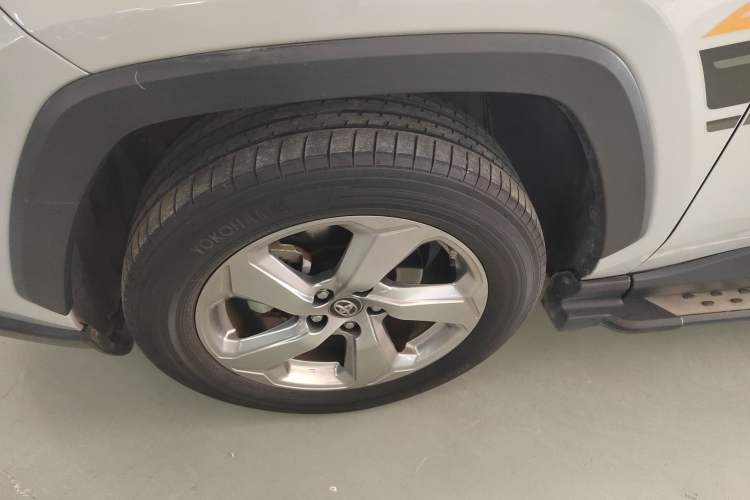 Used Toyota RAV4 2021 2.0L CVT Two-Wheel Drive Fashion Edition