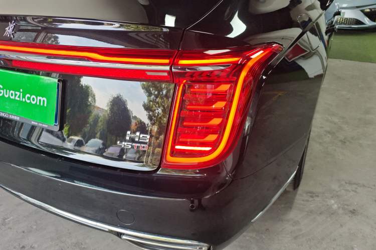 Used Hongqi H9 2020 2.0T Smart Connect Flagship Edition
