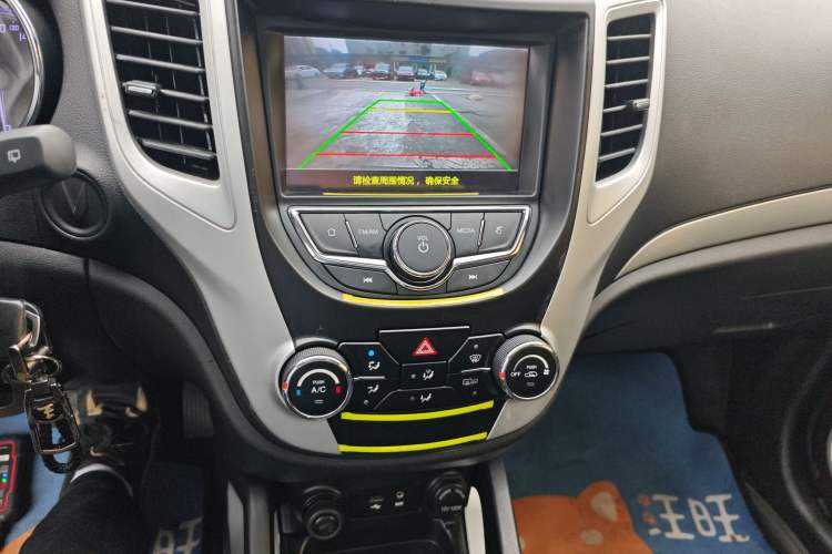 Used Changan CS35 2016 1.6L Automatic Luxury Model China V Standard