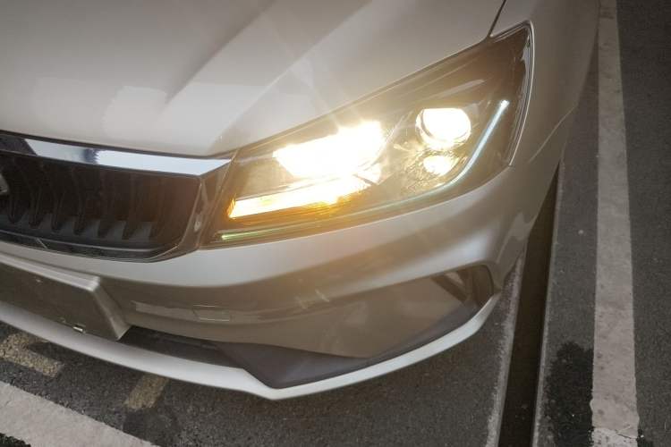 Used Geely Auto Emgrand 2021 UP 1.5L Manual Luxury Model