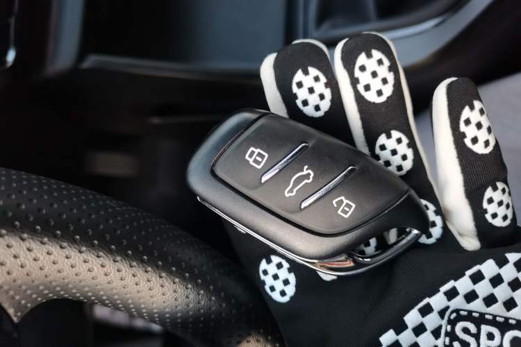 Used Roewe i5 2023 1.5L Manual Comfort Edition