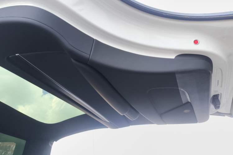 Used Tesla Model X 2023 Three-Motor All-Wheel-Drive Plaid Version
