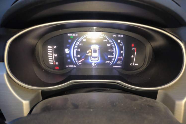 Used Geely Auto Emgrand X7 Sport 2018 1.8TD Automatic Two-Wheel Drive Smart Connect 4G Internet Edition
