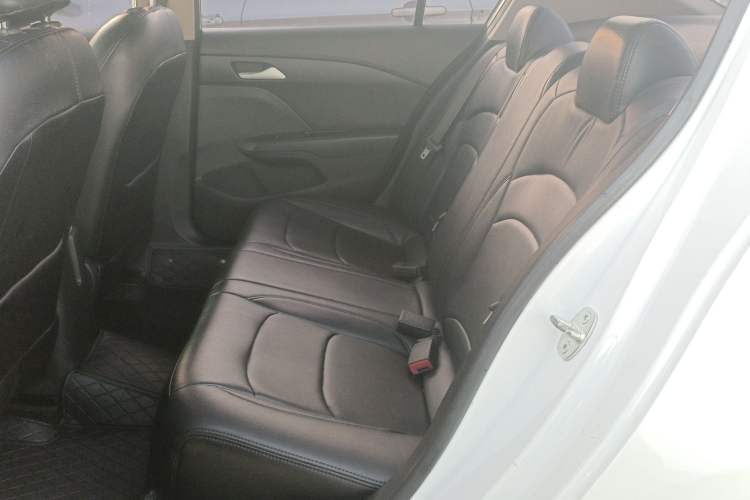 Used Chevrolet Cavalier 2019 320 Automatic Enjoyment with Sunroof