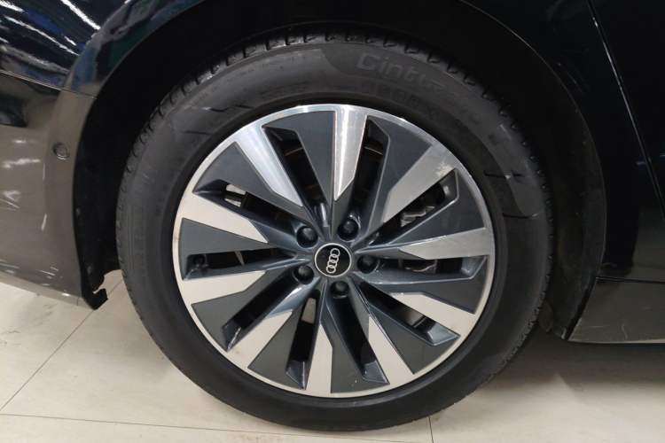 Used Audi A6L 2023 Revised 45 TFSI Prestige Elegant Edition