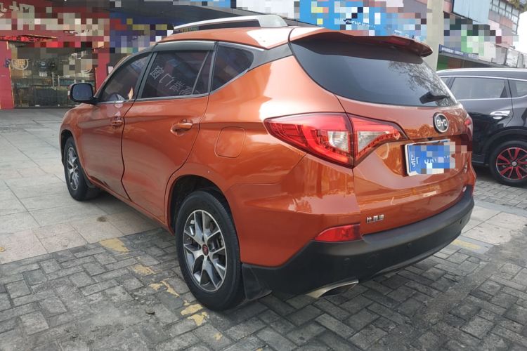 Used BYD Song 2016 GaiShi Edition 1.5TID Automatic Elite Model
