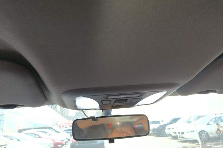 Used Dongfeng Aeolus Yixuan 2021 230T Automatic Zuiying Knight Edition
