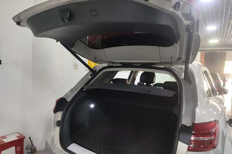 Used Hongqi HS5 2019 2.0T Smart Connect Flagship All-Wheel-Drive Version
