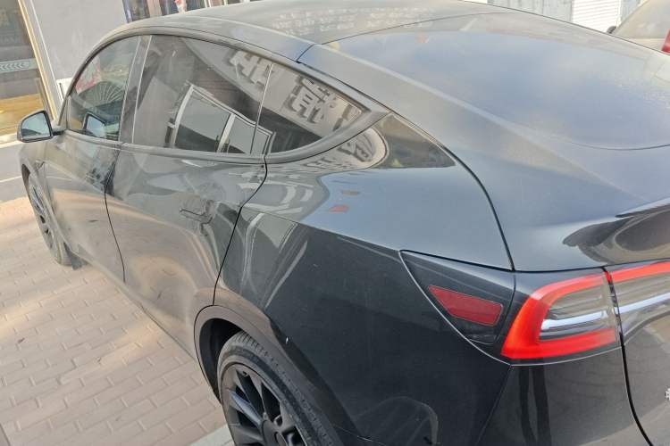 Used Tesla Model Y 2021 Standard Range Rear-Wheel Drive Version
