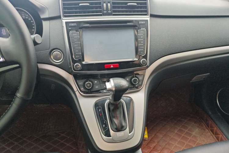 Used Haval H6 2015 Sport Edition 1.5T Automatic Two-Wheel Drive Luxury Model
