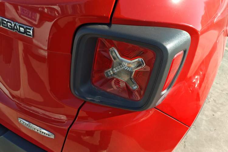 Used  Renegade 2017 180T Automatic High-Energy Version
