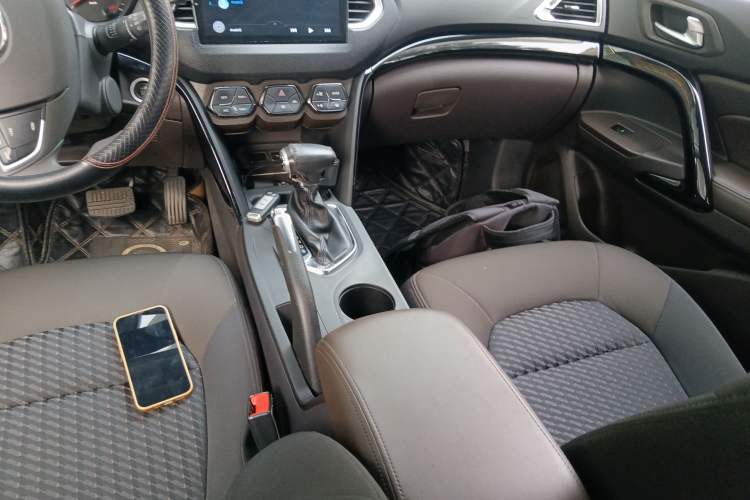 Used GAC Trumpchi GS4 2015 200T G-DCT Elite Edition
