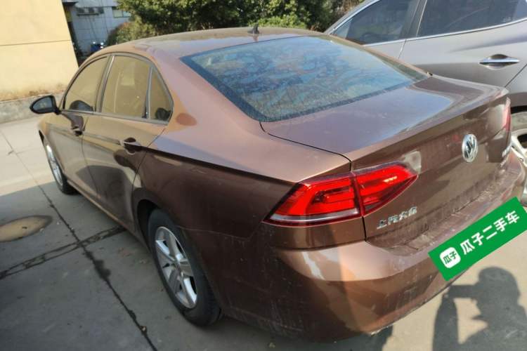 Used Volkswagen Lamando 2015 230TSI DSG Fashion Edition
