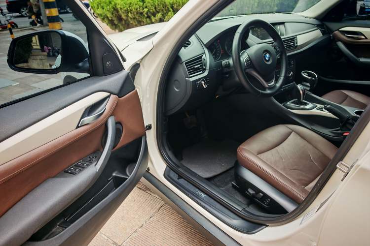 Used BMW X1 2014 sDrive18i Fashion Model
