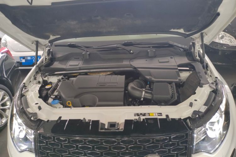 Used Land Rover Discovery Sport 2019 240 PS SE Version China VI Standard
