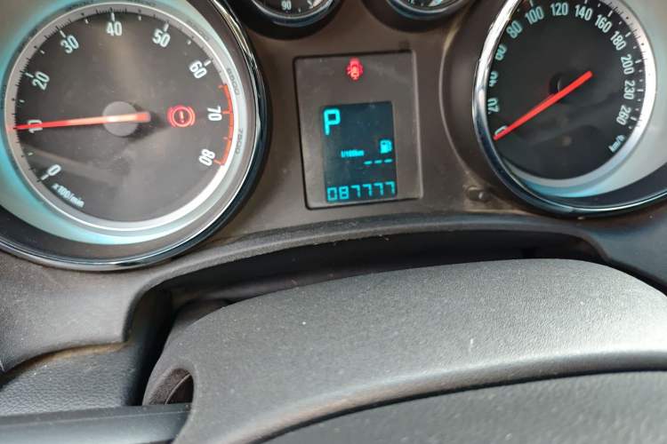 Used Buick GT 2014 XT 1.6L Automatic Fashion Edition