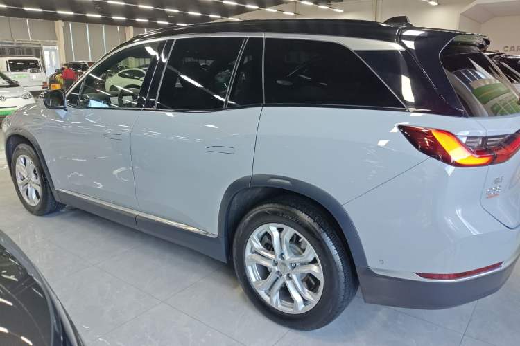 Used Nio ES8 2020 580 km Range 7-Seater Version