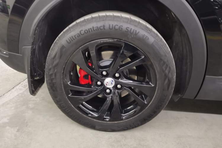 Used Buick Envision 2023 Encore S 652T Two-Wheel-Drive Luxury Model