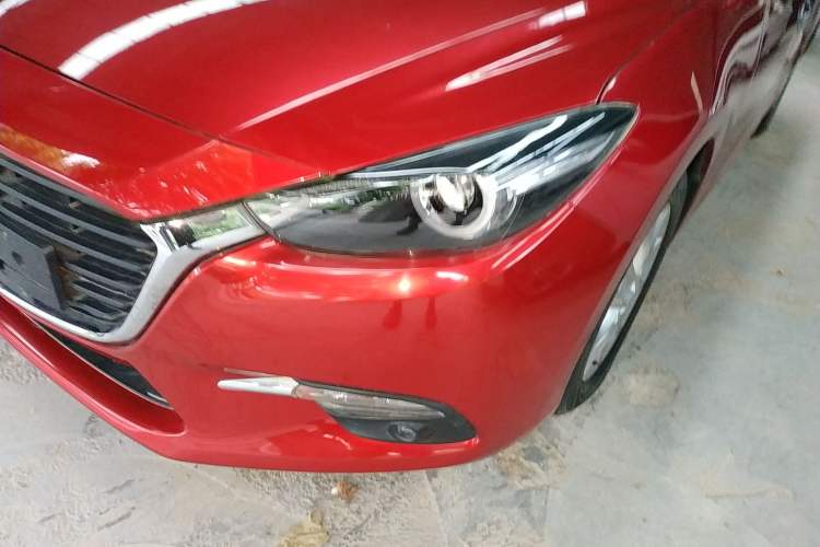 Used Mazda Mazda 3 Axela 2017 Sedan 1.5L Automatic Luxury Model Emission Standard China V
