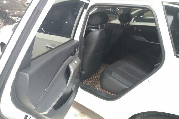 Used Baojun Valli 2021 1.5T Naqu Starry Sky CVT Flagship Model
