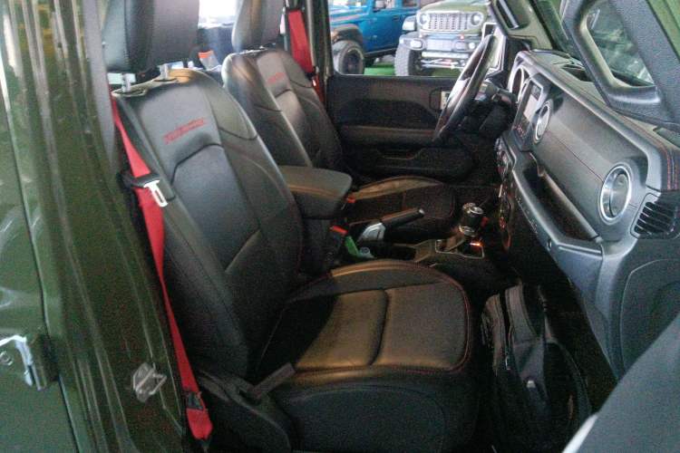 Used  Wrangler 2020 2.0T Rubicon Recon Four-Door Jungle Hero Limited Edition
