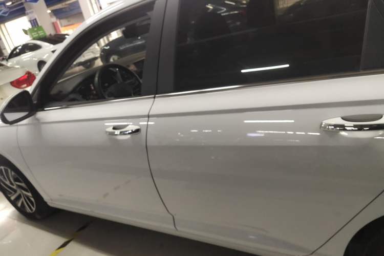 Used Volkswagen Lavida 2023 300TSI DSG Full-Comfort Edition
