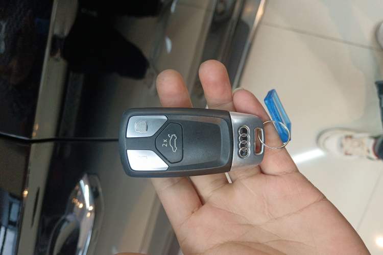 Used Audi Q5L 2020 Updated 40 TFSI Prestige Fashion Edition