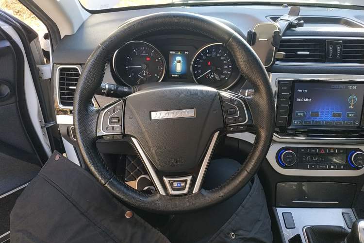 Used Haval H6 Coupe 2016 Blue Label 1.5T Manual Two-Wheel Drive Urban Model