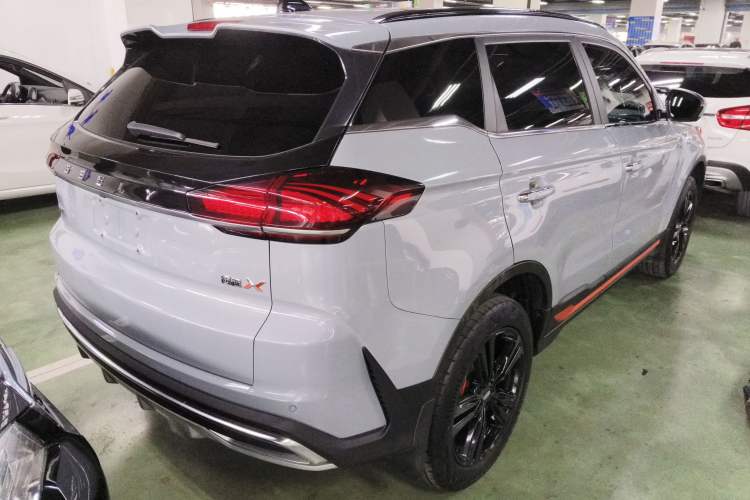 Used Geely Auto Emgrand X7 Sport 2022 Boyue X 1.8TD DCT ZhiZun Edition
