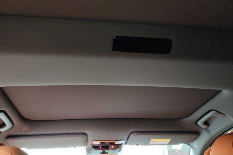 Used Li Auto L7 2023 Pro Model
